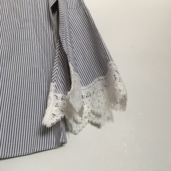 Bell Sleeve Blouse Sz M - Picture 4 of 6